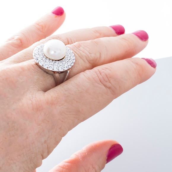 Sterling Silver Cocktail Ring with Pearl and CZ, 7 - Picture 1 of 7